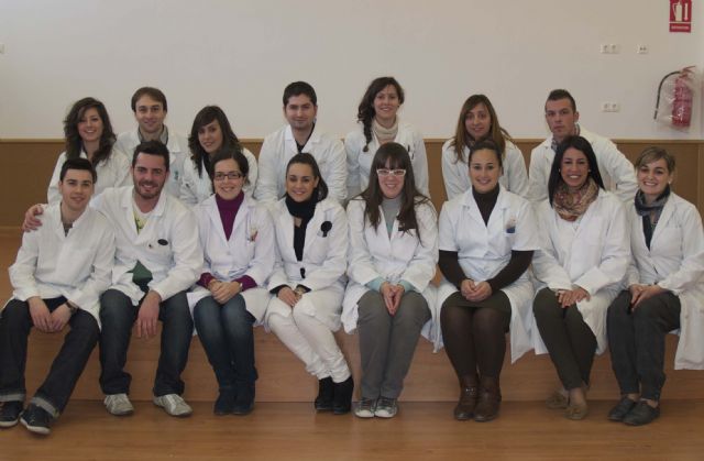 La Facultad de Óptica realiza revisiones visuales a 600 escolares de la Región de Murcia - 1, Foto 1