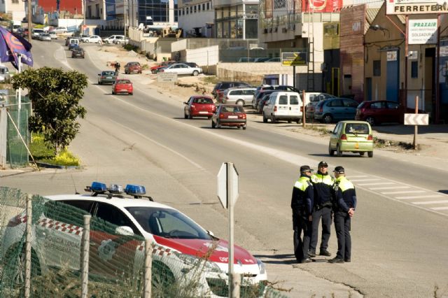 Comienzan las obras de las tres rotondas de la carretera de Torreciega - 1, Foto 1