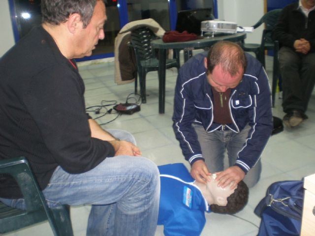 100 entrenadores de la liga de fútbol base amplian sus conocimientos - 2, Foto 2