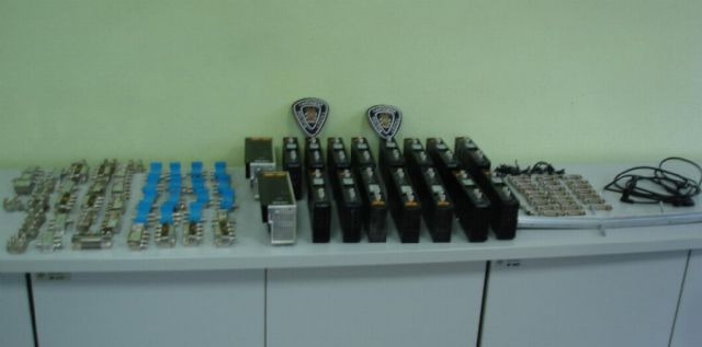 Le pillan con módulos de TDT sustraídos en 48 viviendas de El Algar - 1, Foto 1