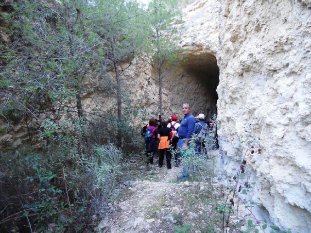Cincuenta senderistas estrenan, de la mano de la concejalía de Deportes, el sendero PR-MU-69 - 2, Foto 2