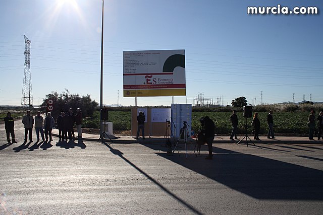 Terminan la instalacin de la red de Media Tensin del Polgono Industrial de El Saladar de Totana - 1