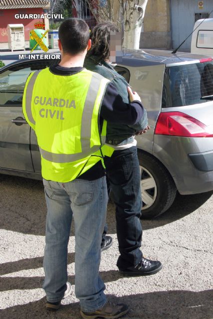 La Guardia Civil desmantela un punto de distribución de droga en Jumilla - 3, Foto 3