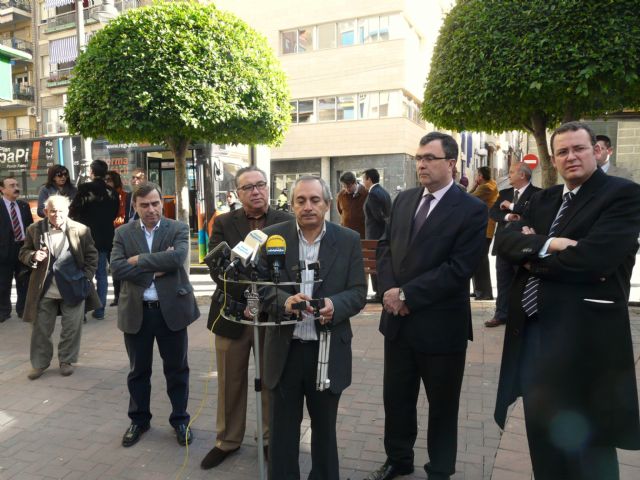 La Consejería de Obras Públicas instala en Molina de Segura paradas ecológicas - 2, Foto 2