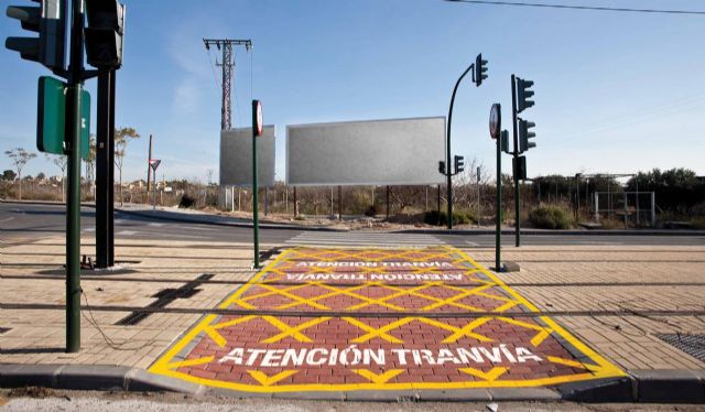 Aprendiendo a convivir con el tranvía - 2, Foto 2