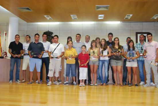 El lunes 28 de febrero finalizará el plazo para la convocatoria de becas de los deportistas destacados del año 2010 - 1, Foto 1