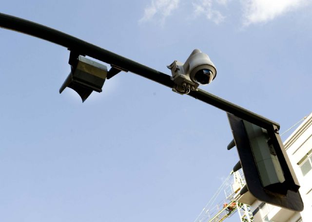 Un nuevo sistema abre los semáforos al paso de los autobuses urbanos - 1, Foto 1