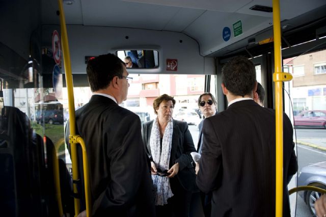 Un nuevo sistema abre los semáforos al paso de los autobuses urbanos - 4, Foto 4