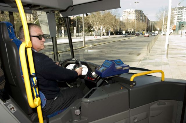 Un nuevo sistema abre los semáforos al paso de los autobuses urbanos - 5, Foto 5