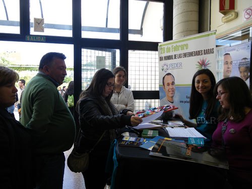 Se inicia la campaña de sensibilización en la Facultad de Educación, Foto 2