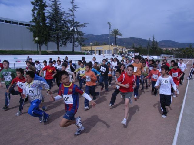 Más de cien niños han participado en la jornada de atletismo de deporte escolar clasificatoria para la fase regional, Foto 3