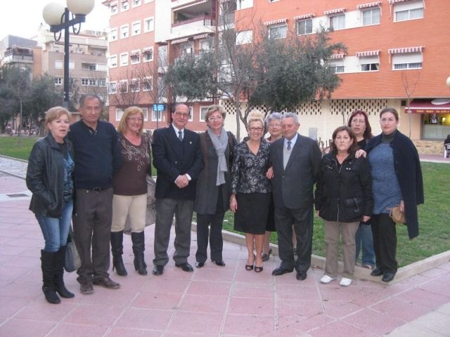María del Carmen Pelegrín desea suerte a la candidata de Murcia al premio Abuela de España - 1, Foto 1