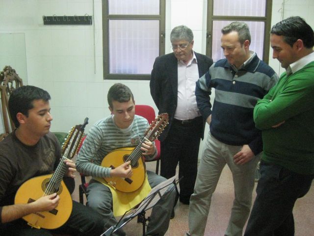 Rafael Gómez alaba el trabajo de las Escuela de Música de Puente Tocinos - 1, Foto 1