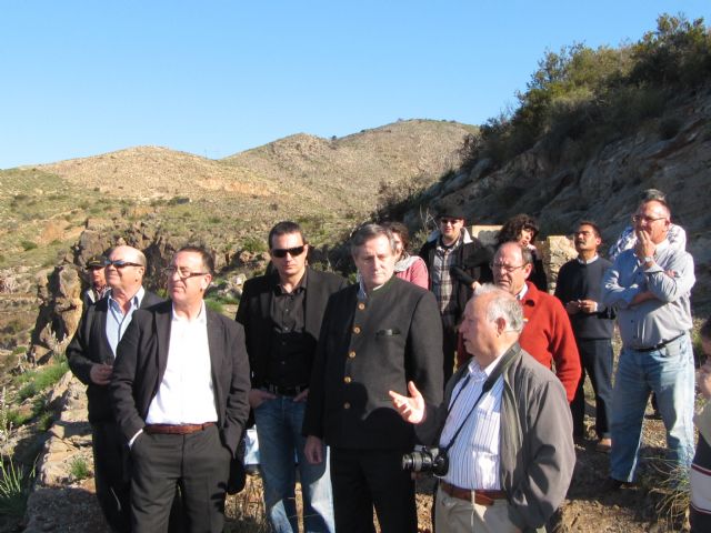 Meyer alerta del daño irreparable que causaría la contrucción de un macropuerto en El Gorguel - 2, Foto 2