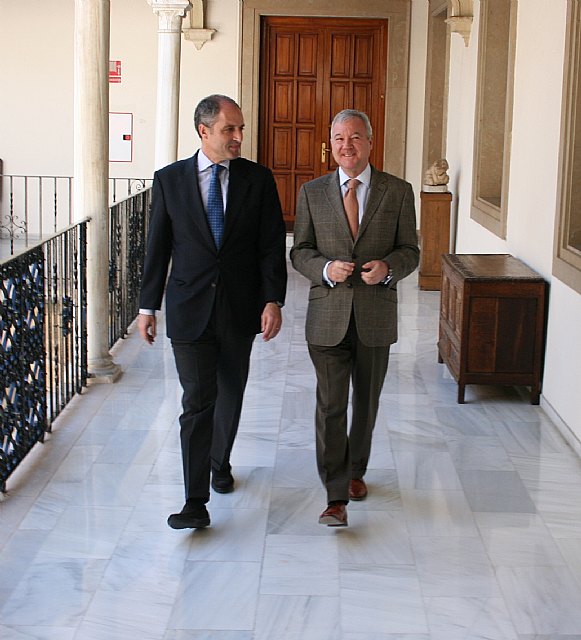 Valcárcel y Camps lamentan la actitud insolidaria del Gobierno socialista de Barreda con España - 3, Foto 3