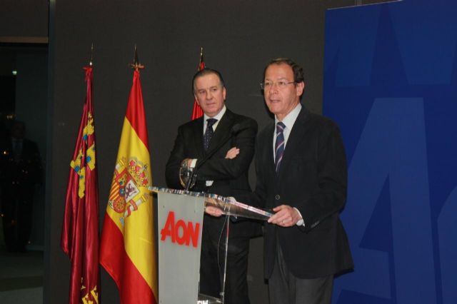 El Alcalde inaugura la nueva sede en Murcia de Aon Gil y Carvajal, ubicada en Juan Carlos I - 1, Foto 1