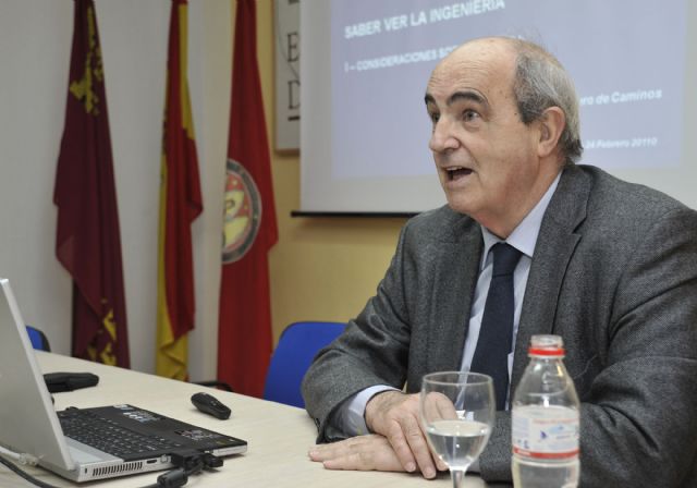 Manterola destaca en la Universidad de Murcia la contribución de las obras de ingeniería al arte - 2, Foto 2