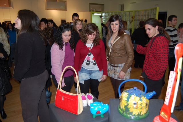 Una exposición de pintura abre los actos del 8 de marzo en Las Torres de Cotillas - 1, Foto 1