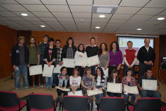 Entregados los premios Arte Joven en las modalidades de literatura, música, artes plásticas y fotografía - 1, Foto 1