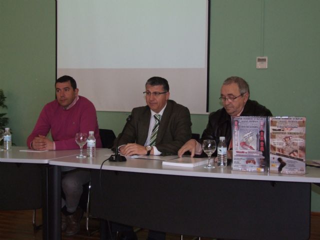 Blanca recibe los diplomas del proyecto Abraham - 2, Foto 2