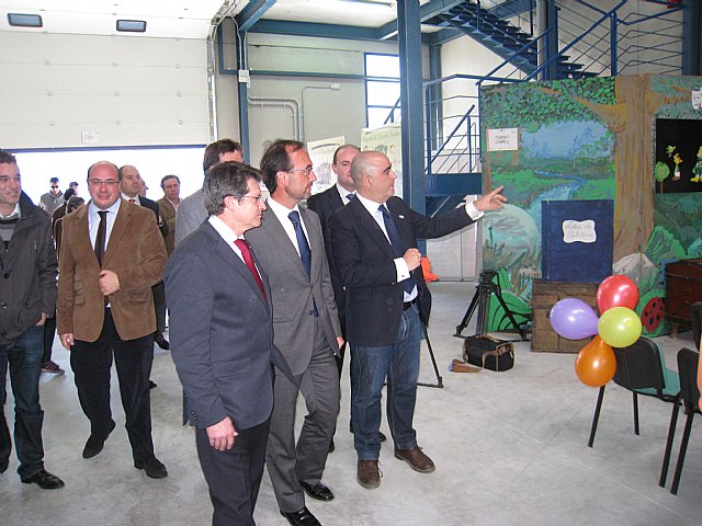 Marín inaugura las nuevas instalaciones de la pyme lorquina El Gigante coincidiendo con su 15 aniversario - 1, Foto 1