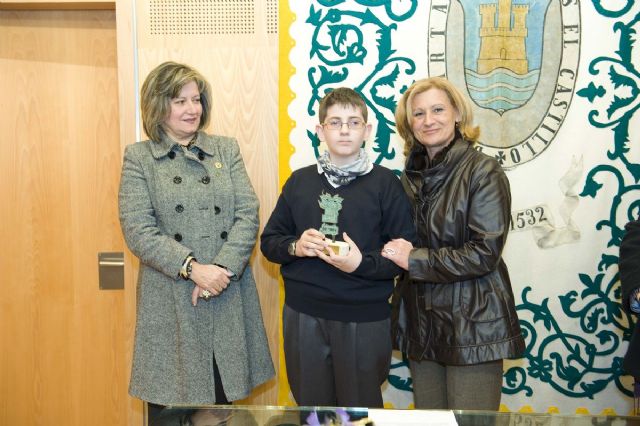 La Imaginación impera en las obras ganadoras del Concurso de Redacción y Dibujo Escolar Carnaval 2011 - 2, Foto 2