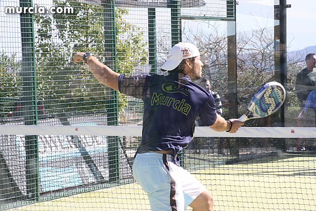 Hoy comienzan las clases de la nueva escuela de pádel en Totana, de ámbito regional, franabellaneda escuela vip pádel, con gran éxito de inscripciones, Foto 1