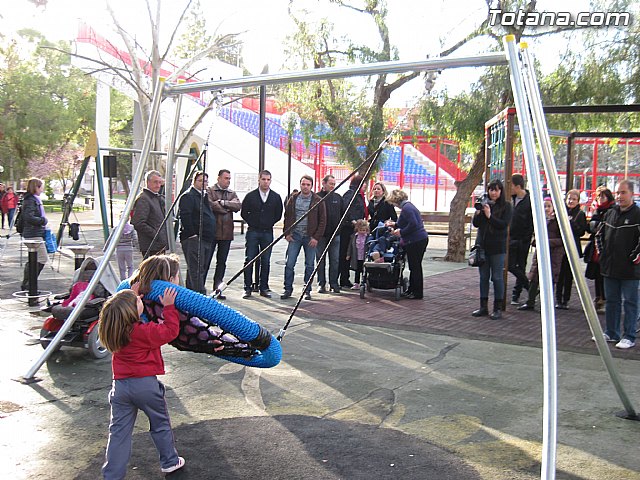 Doscientos niños con discapacidad disfrutarn de los dos parques adaptados que el ayuntamiento ha instalado - 10