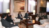 El presidente de la Comunidad recibe a los miembros de la Mesa del Turismo de la Regin de Murcia par a tratar sobre la situacin del sector