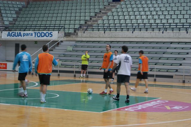 Álvaro: Pensamos en el día a día. Pero con la mirada puesta en la Copa del Rey y en el liderato de la Liga - 1, Foto 1