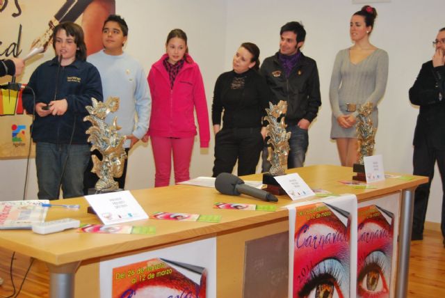 Premios del XVII Concurso Literario Carnaval de guilas 2011 - 3