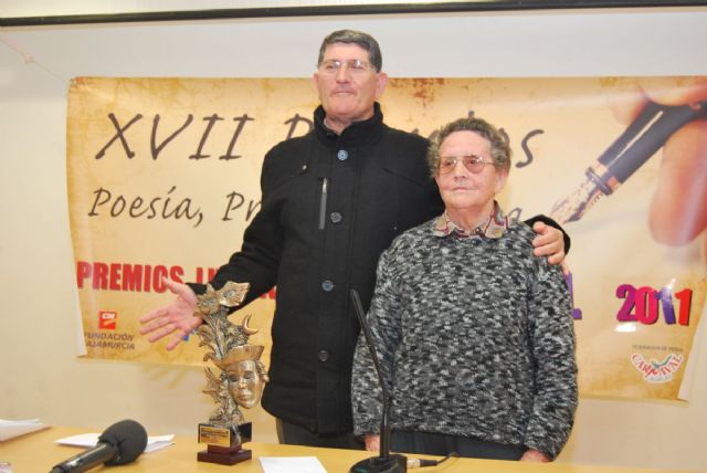 Premios del XVII Concurso Literario Carnaval de guilas 2011 - 18