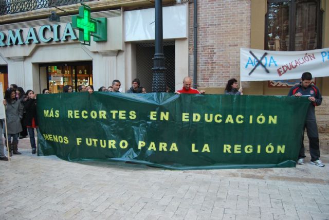 Manifiesto en �guilas el d�a 2 de marzo de 2011 - 1