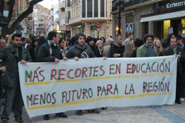 Manifiesto en �guilas el d�a 2 de marzo de 2011 - 8