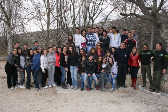 El Ayuntamiento planta 250 especies en el paraje de Las Tosquillas de Barranda - 1, Foto 1