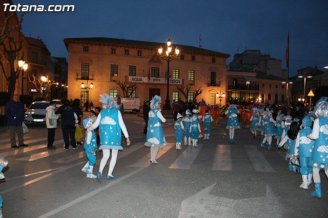 El carnaval infantil previsto para esta tarde se aplaza a este domingo día 6 de marzo a las 16:30 horas por la probabilidad de lluvia, Foto 1