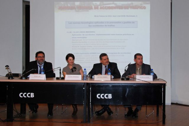 La Policía Local explica en unas jornadas en Barcelona las bondades del recién incorporado sistema de gestión de accidentes y atestados - 1, Foto 1