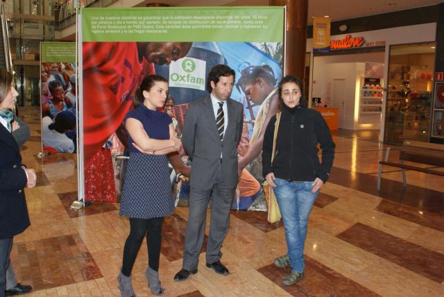 Beatriz Hontoria inaugura una exposición sobre el trabajo de Intermón Oxfam en Haití - 1, Foto 1