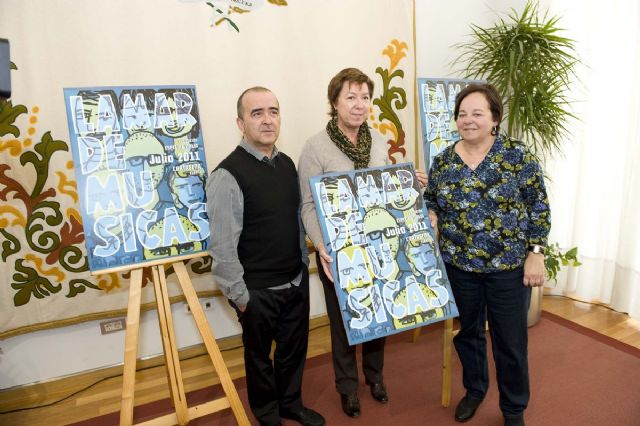 Mariscal deja su original impronta en el cartel de La Mar de Músicas 2011 - 1, Foto 1