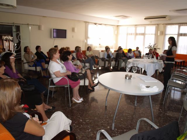 El Ayuntamiento programa diversas actividades para difundir la igualdad en el día de la Mujer Trabajadora - 2, Foto 2