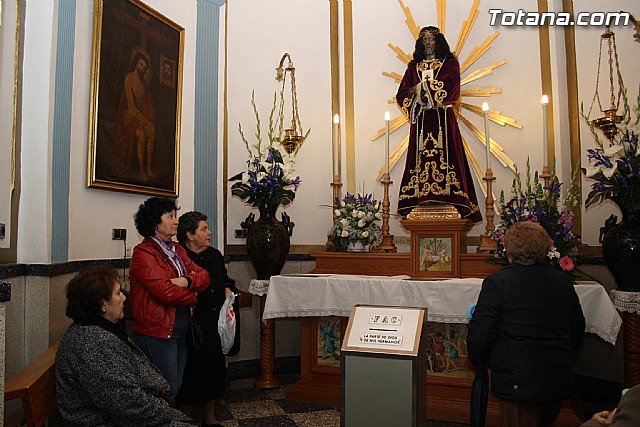Numerosos vecinos mostraron su devocin un año ms al Cristo de Medinaceli - 9