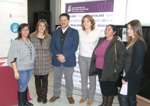San Pedro del Pinatar premia la labor por la igualdad de Mujeres Extraordinarias del municipio - 1, Foto 1