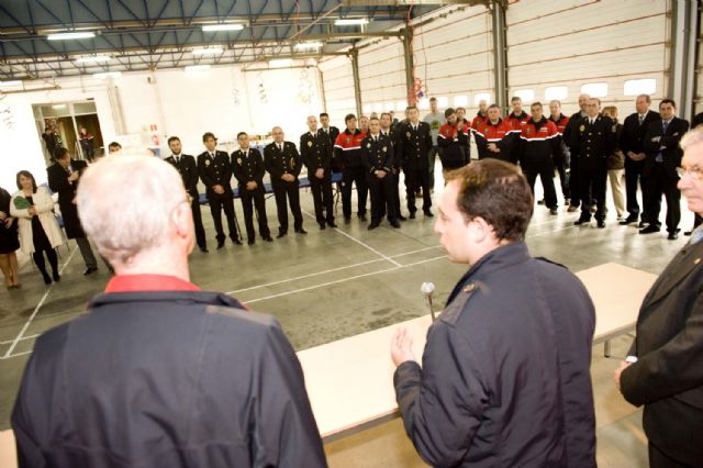 Los Bomberos honran a su patrón en la iglesia de la Caridad - 5, Foto 5