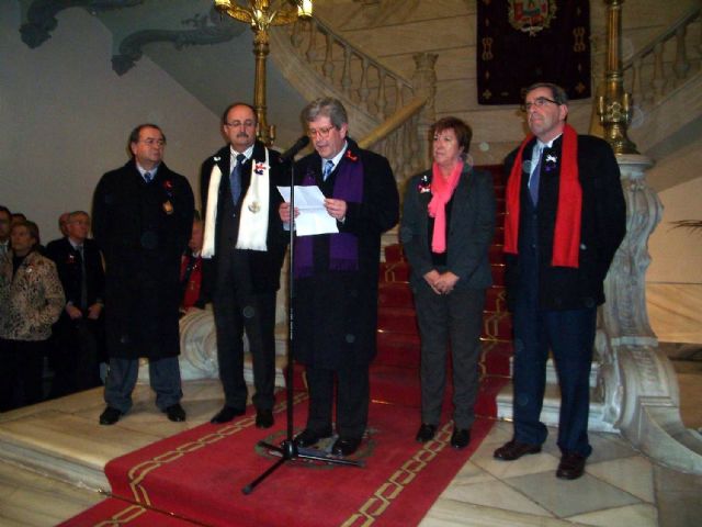 Las cofradías se comprometen a mantener la brillantez de las procesiones a pesar del recorte del cheque - 1, Foto 1
