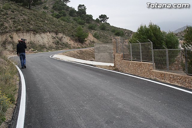 El ayuntamiento invierte en el Plan de Obras y Servicios 2010 y 2011 cerca de un milln de euros - 12