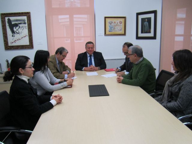 Las familias numerosas de La Unión tendrán descuentos en los comercios locales - 2, Foto 2