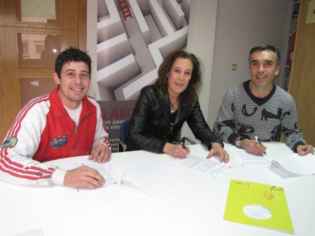 El colectivo para la promoción social el Candil ha firmado un convenio con dos empresas, Foto 1