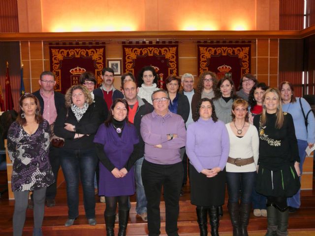 El Ayuntamiento de Molina de Segura firma convenios con las Asociaciones de Madres y Padres de Alumnos de 19 colegios - 1, Foto 1