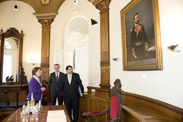La alcaldesa recibe al embajador de Egipto en España - 1, Foto 1