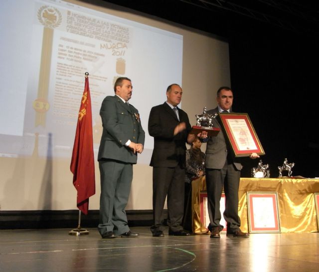 La asociación Marques de Amarillas homenajea en San Pedro del Pinatar a las víctimas del terrorismo - 2, Foto 2